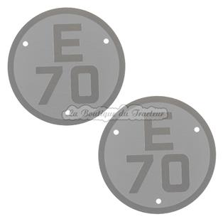 Plates for Renault tractors model E70 (pair)
