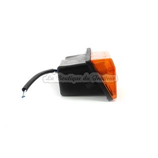 right front light (COBO type)